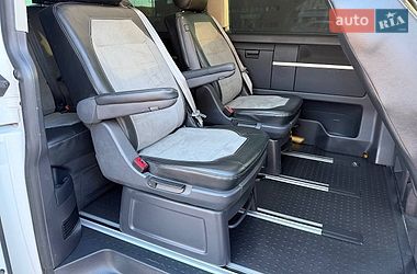 Мінівен Volkswagen Multivan 2021 в Львові