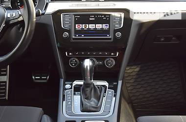 Універсал Volkswagen Passat Alltrack 2016 в 