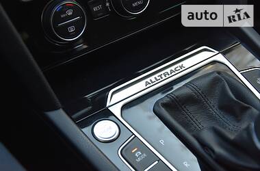 Універсал Volkswagen Passat Alltrack 2016 в 