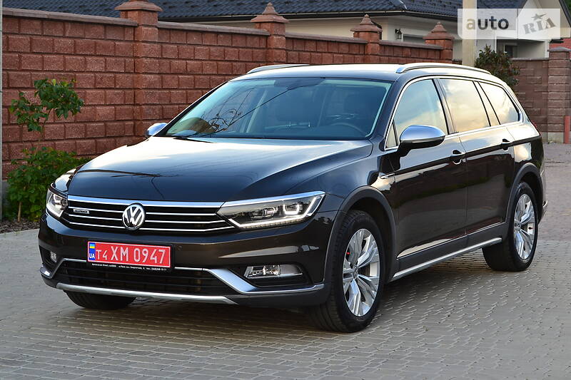 Універсал Volkswagen Passat Alltrack 2017 в Рівному