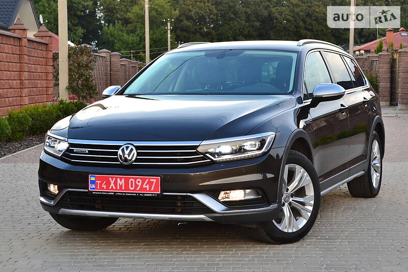 Універсал Volkswagen Passat Alltrack 2017 в Рівному
