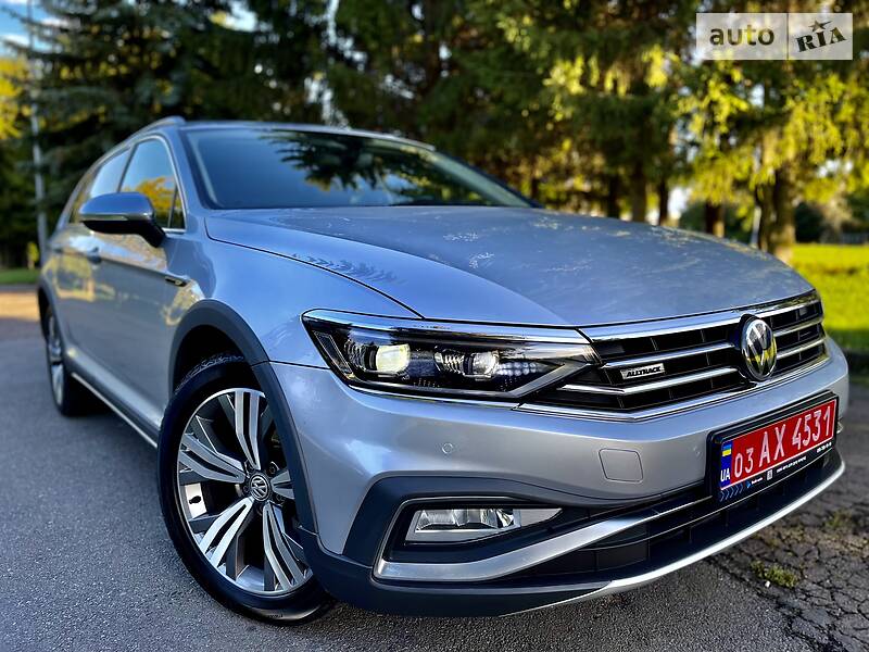 Универсал Volkswagen Passat Alltrack 2019 в Ровно