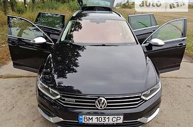 Универсал Volkswagen Passat Alltrack 2016 в Сумах