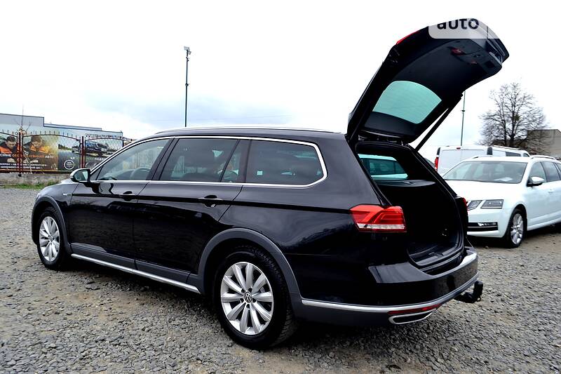 Универсал Volkswagen Passat Alltrack 2017 в Хмельницком
