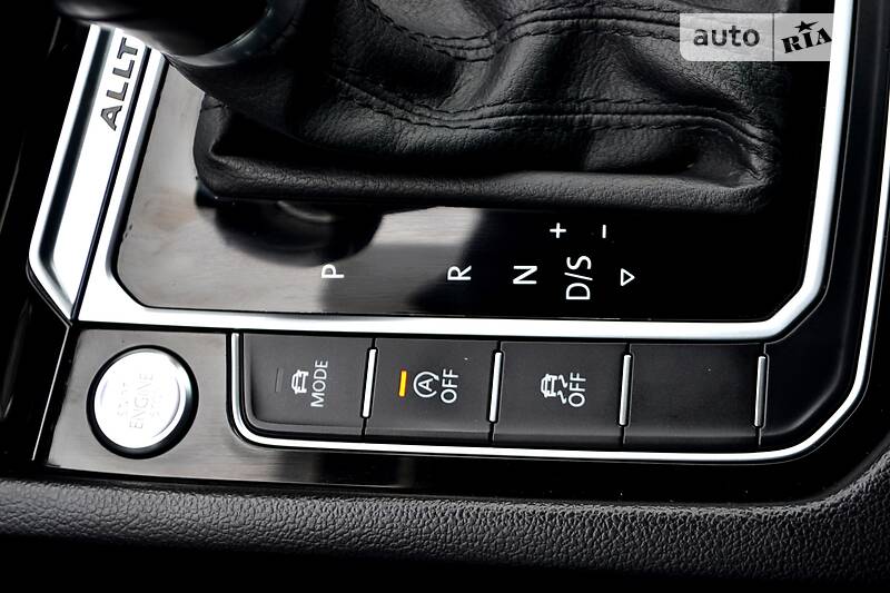 Универсал Volkswagen Passat Alltrack 2017 в Хмельницком