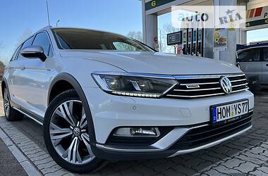 Универсал Volkswagen Passat Alltrack 2016 в Дрогобыче