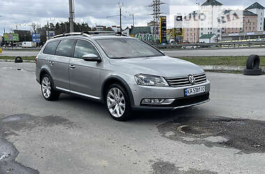 Универсал Volkswagen Passat Alltrack 2013 в Киеве