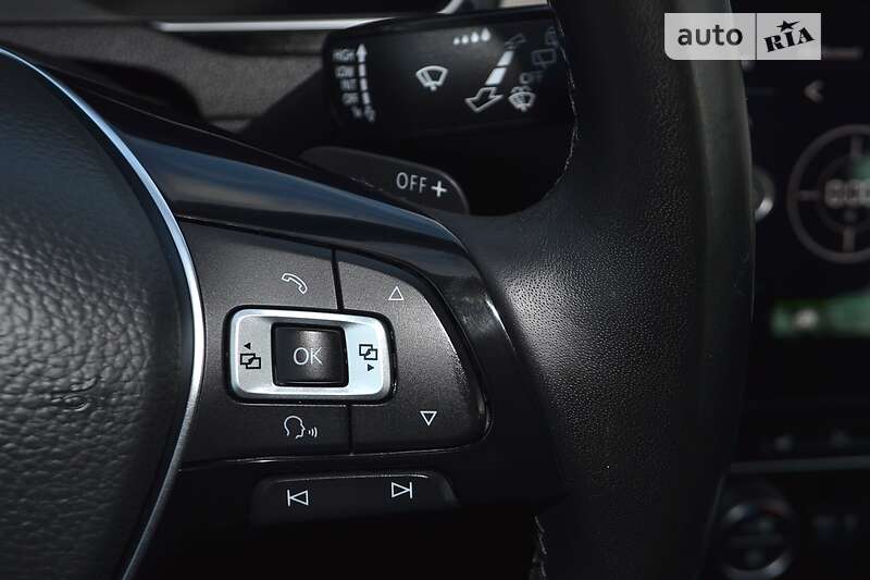 Универсал Volkswagen Passat Alltrack 2018 в Хмельницком
