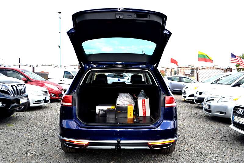 Универсал Volkswagen Passat Alltrack 2018 в Хмельницком