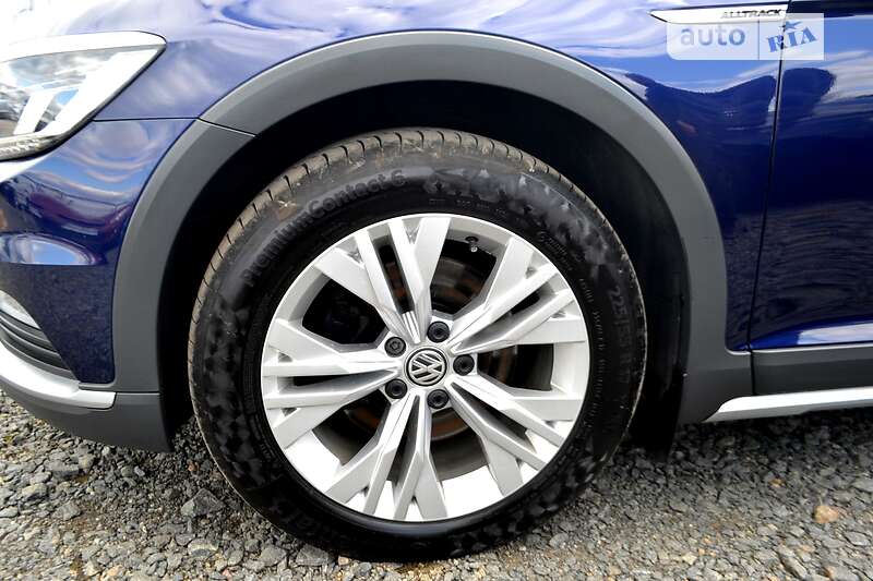 Универсал Volkswagen Passat Alltrack 2018 в Хмельницком