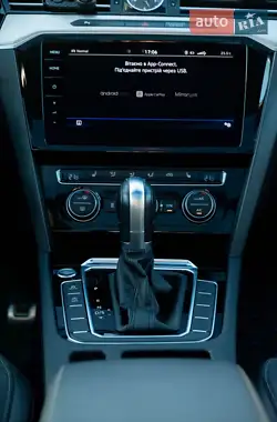 Volkswagen Passat Alltrack 2019