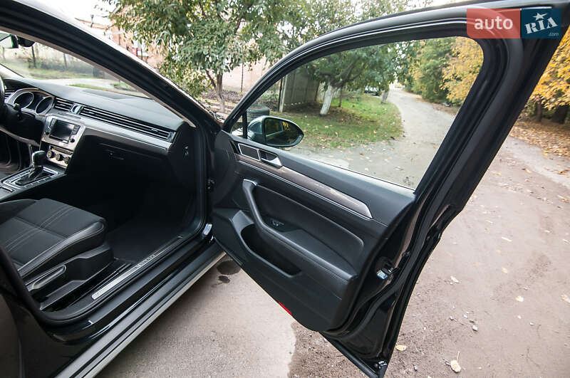 Универсал Volkswagen Passat Alltrack 2016 в Виннице фото 10 Универсал Volkswagen Passat Alltrack 2016 в Виннице