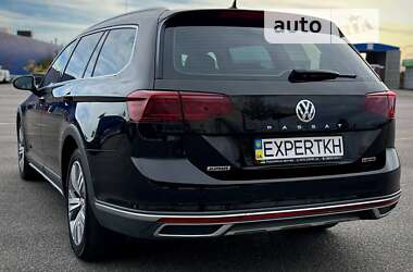Универсал Volkswagen Passat Alltrack 2019 в 