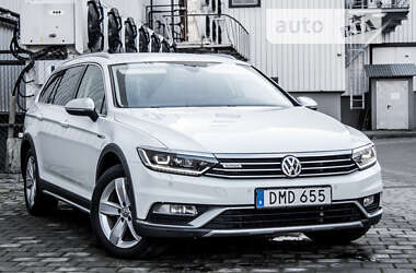 Универсал Volkswagen Passat Alltrack 2018 в Львове