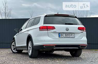 Универсал Volkswagen Passat Alltrack 2018 в Самборе