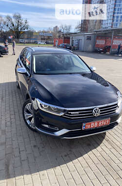 Универсал Volkswagen Passat Alltrack 2019 в Киеве