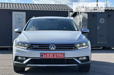 Универсал Volkswagen Passat Alltrack 2016 в Дубно