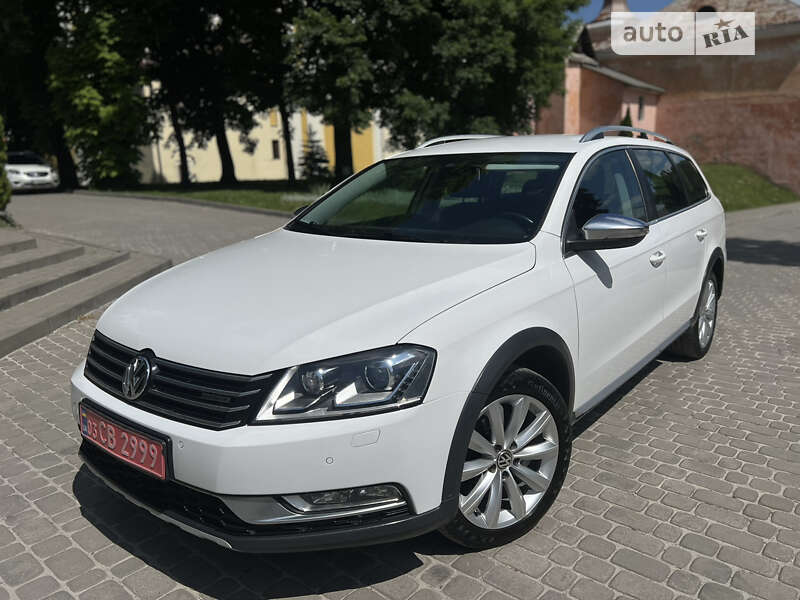 Универсал Volkswagen Passat Alltrack 2013 в Кременце