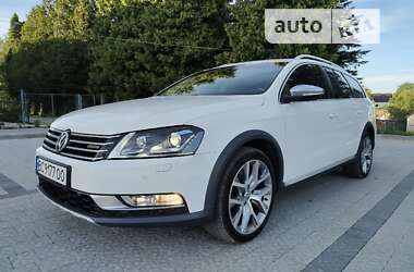 Универсал Volkswagen Passat Alltrack 2014 в Самборе