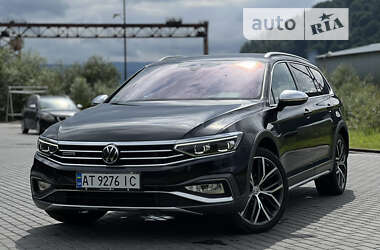 Универсал Volkswagen Passat Alltrack 2020 в Долине