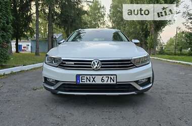 Универсал Volkswagen Passat Alltrack 2019 в Корце