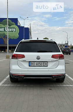 Универсал Volkswagen Passat Alltrack 2016 в Тернополе