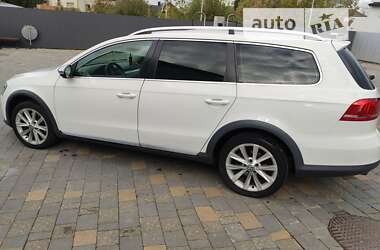 Универсал Volkswagen Passat Alltrack 2014 в Городке