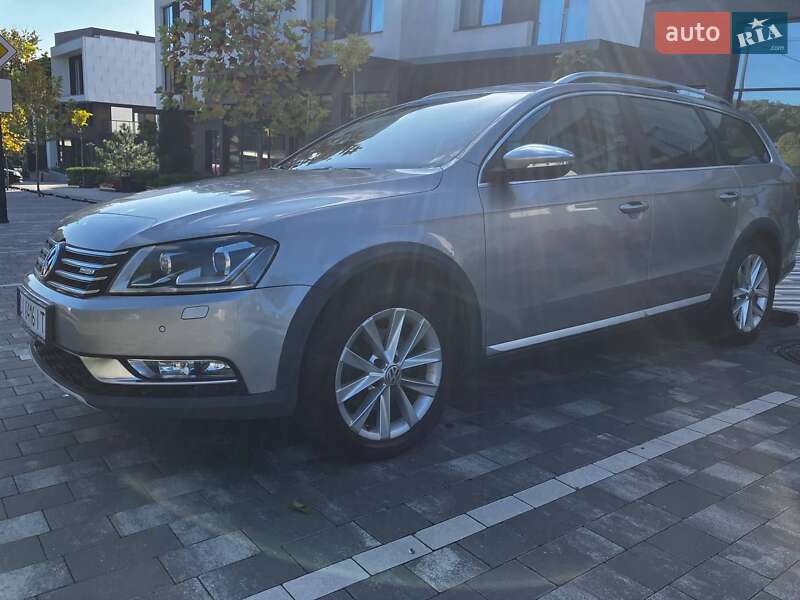 Универсал Volkswagen Passat Alltrack 2012 в Ужгороде