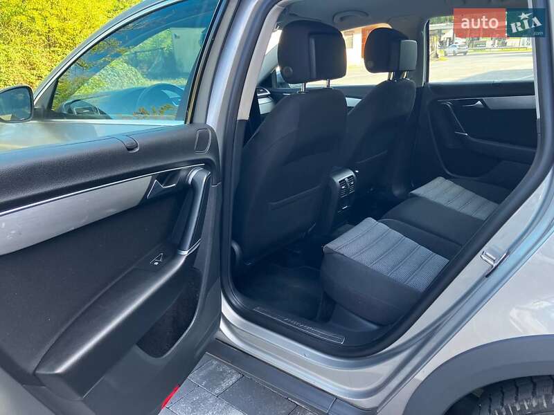 Универсал Volkswagen Passat Alltrack 2012 в Ужгороде