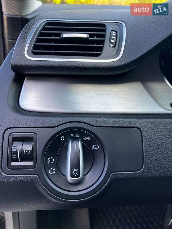 Универсал Volkswagen Passat Alltrack 2012 в Ужгороде