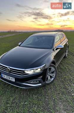 Універсал Volkswagen Passat Alltrack 2019 в 