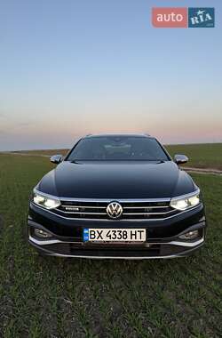 Універсал Volkswagen Passat Alltrack 2019 в 