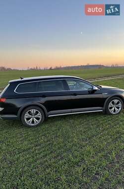 Універсал Volkswagen Passat Alltrack 2019 в 