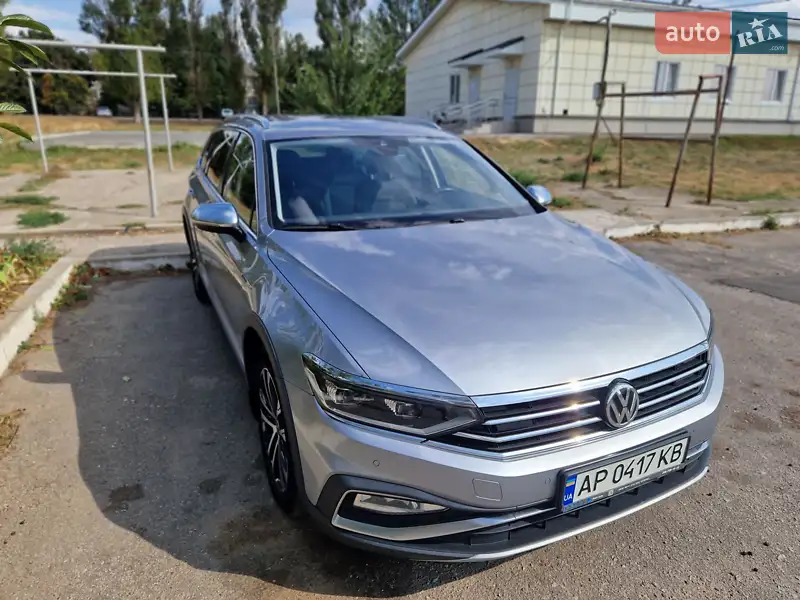 Универсал Volkswagen Passat Alltrack 2020 в 