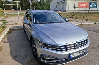 Универсал Volkswagen Passat Alltrack 2020 в 