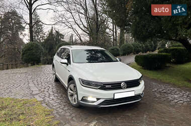 Універсал Volkswagen Passat Alltrack 2017 в 