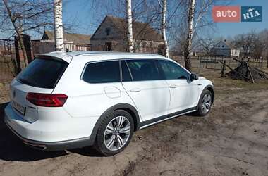 Универсал Volkswagen Passat Alltrack 2015 в 