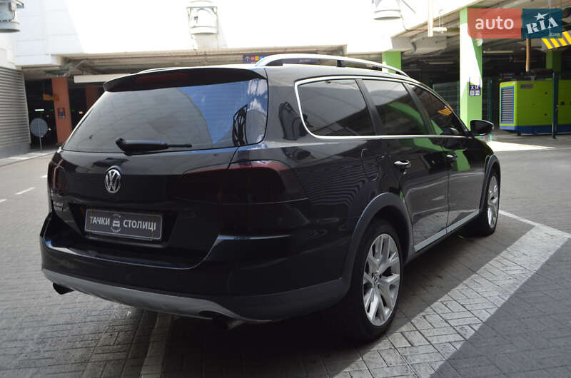 Универсал Volkswagen Passat Alltrack 2012 в Киеве