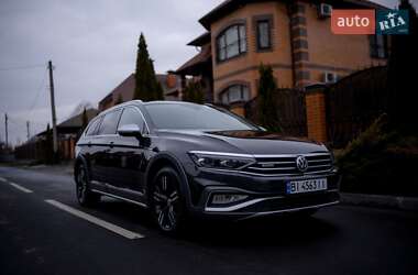 Универсал Volkswagen Passat Alltrack 2019 в Полтаве