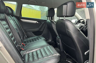 Универсал Volkswagen Passat Alltrack 2012 в Луцке