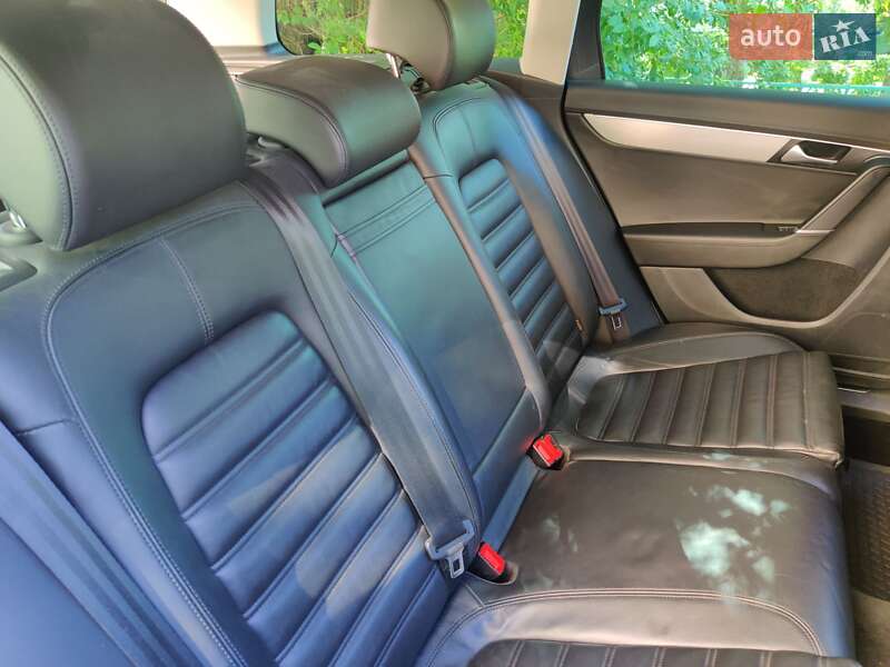 Універсал Volkswagen Passat Alltrack 2014 в Хмельницькому фото 28 Універсал Volkswagen Passat Alltrack 2014 в Хмельницькому