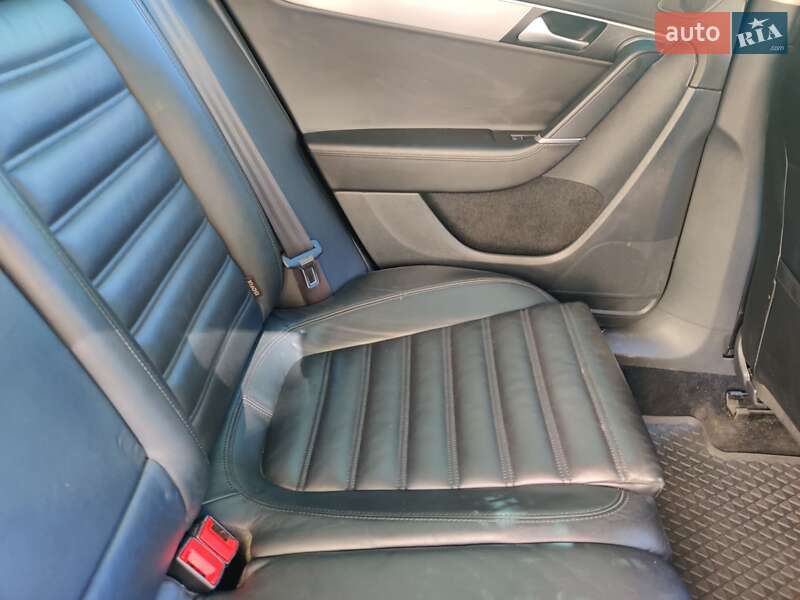 Універсал Volkswagen Passat Alltrack 2014 в Хмельницькому фото 29 Універсал Volkswagen Passat Alltrack 2014 в Хмельницькому