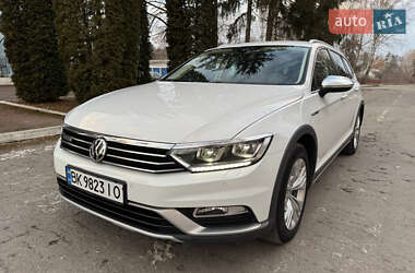 Універсал Volkswagen Passat Alltrack 2019 в Рівному