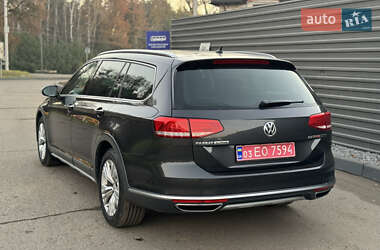 Универсал Volkswagen Passat Alltrack 2017 в 