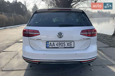 Универсал Volkswagen Passat Alltrack 2015 в Киеве