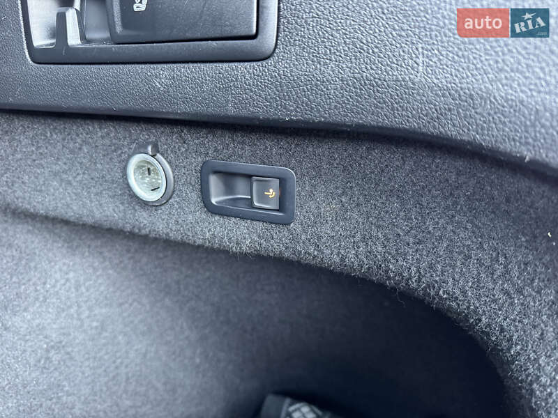 Универсал Volkswagen Passat Alltrack 2018 в Львове фото 11 Универсал Volkswagen Passat Alltrack 2018 в Львове
