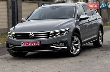 Универсал Volkswagen Passat Alltrack 2021 в Ровно