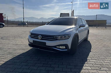 Універсал Volkswagen Passat Alltrack 2019 в Хусті