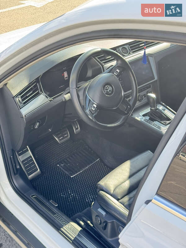 Універсал Volkswagen Passat Alltrack 2017 в Ужгороді
