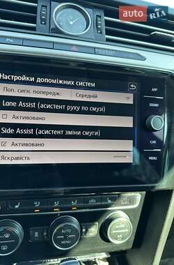 Универсал Volkswagen Passat Alltrack 2019 в Староконстантинове